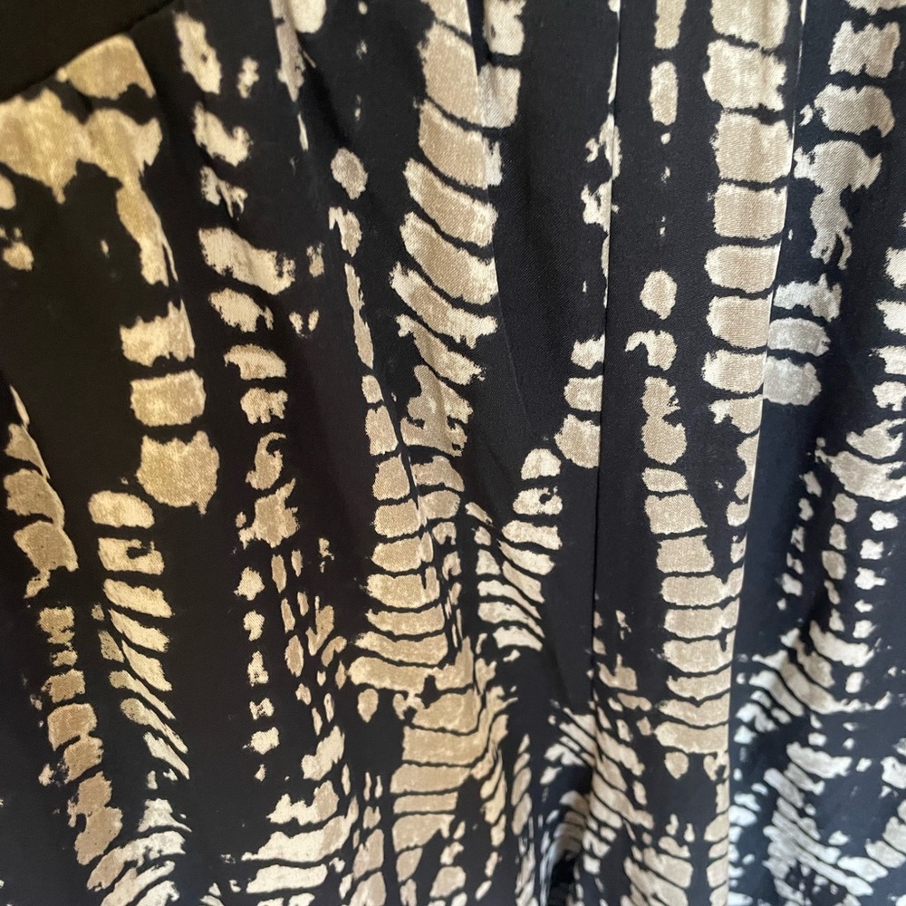 Elegant Black and Tan Jumpsuit - Picture 11 of 11